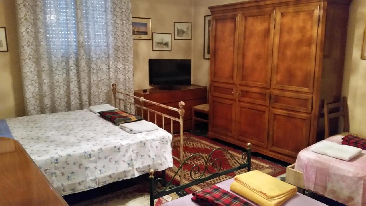 Casa Gramsci Bed and Breakfast Modena Exteriör bild