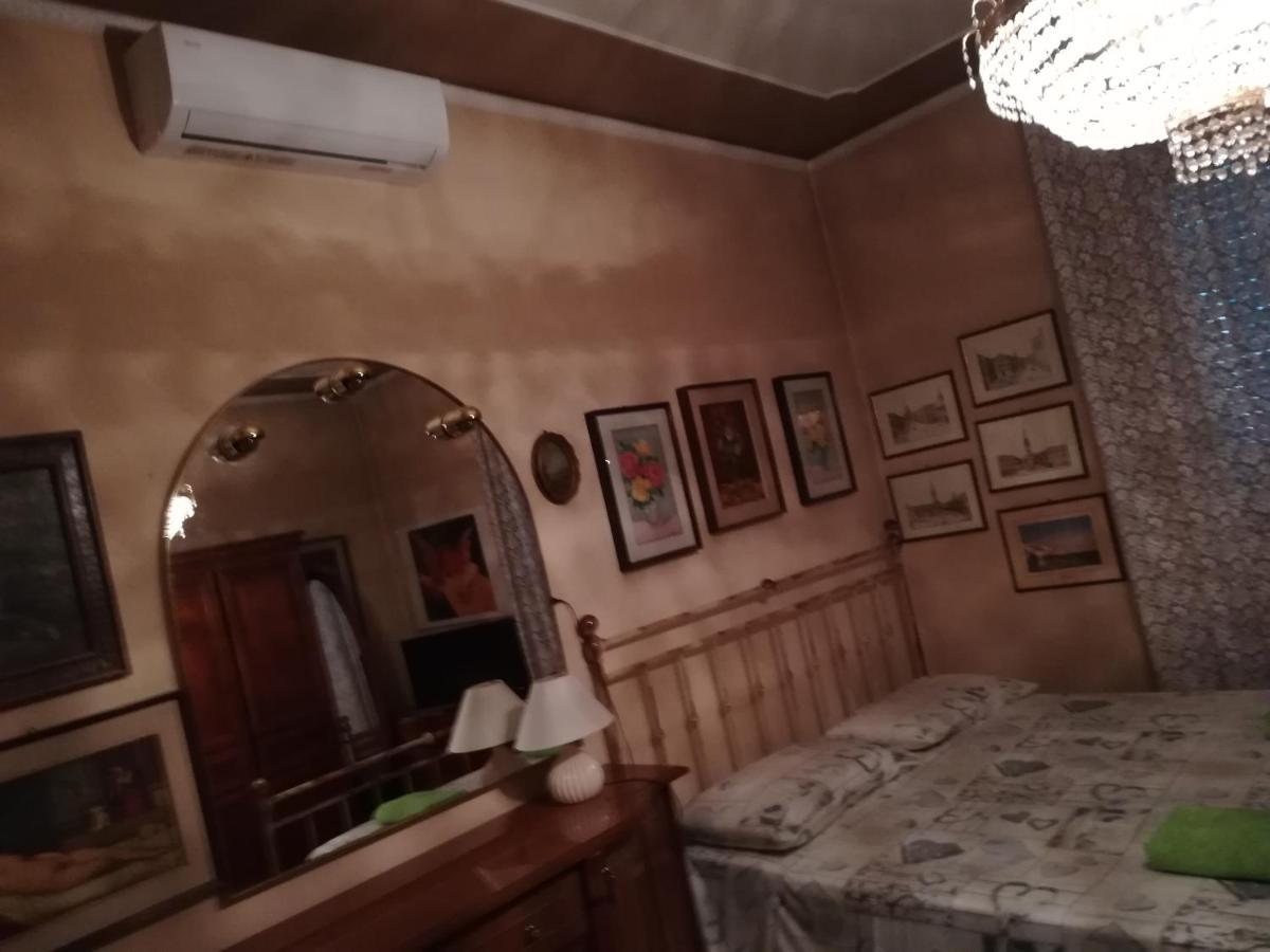 Casa Gramsci Bed and Breakfast Modena Exteriör bild