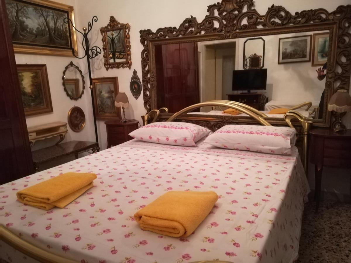 Casa Gramsci Bed and Breakfast Modena Exteriör bild
