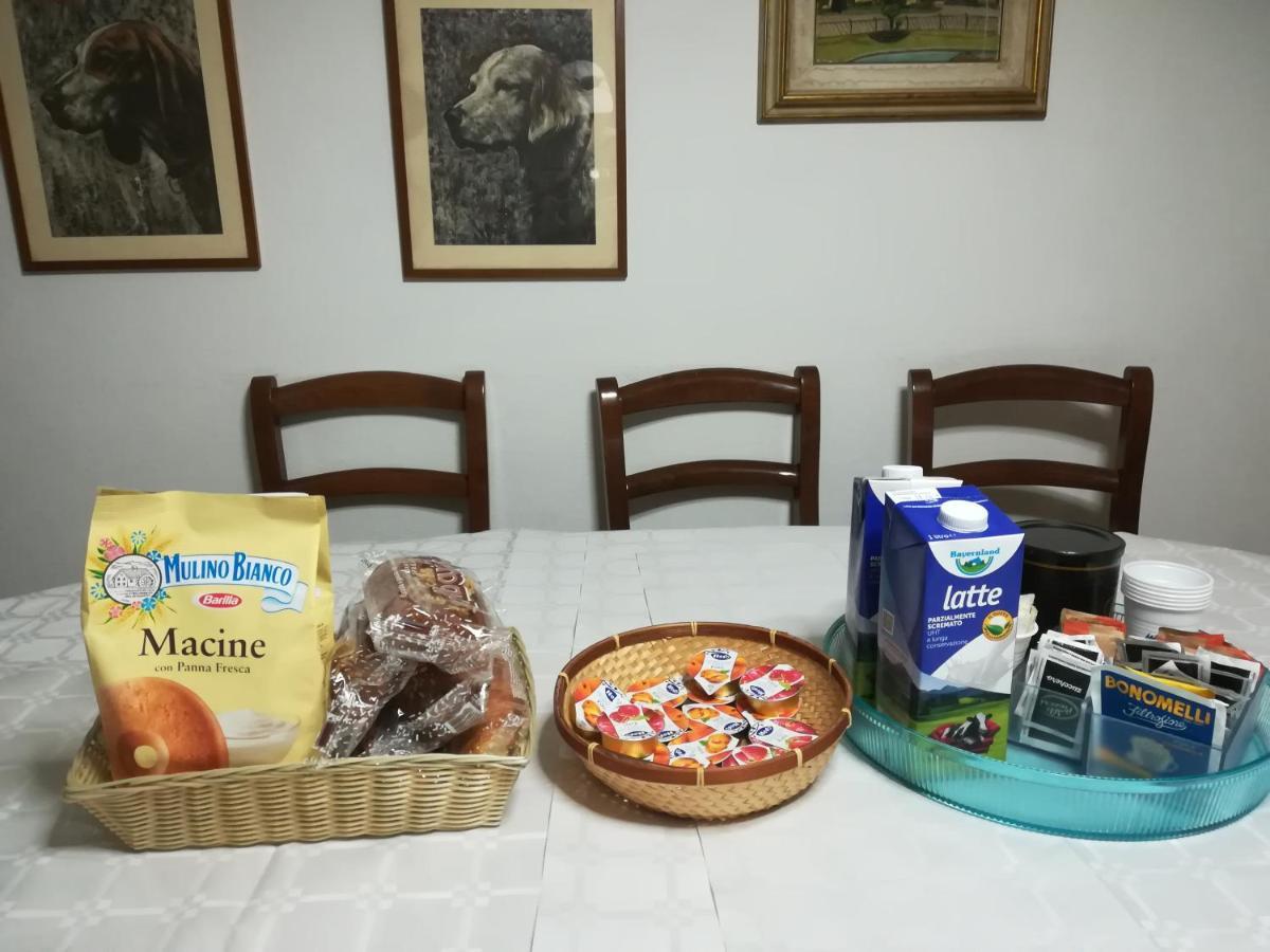 Casa Gramsci Bed and Breakfast Modena Exteriör bild